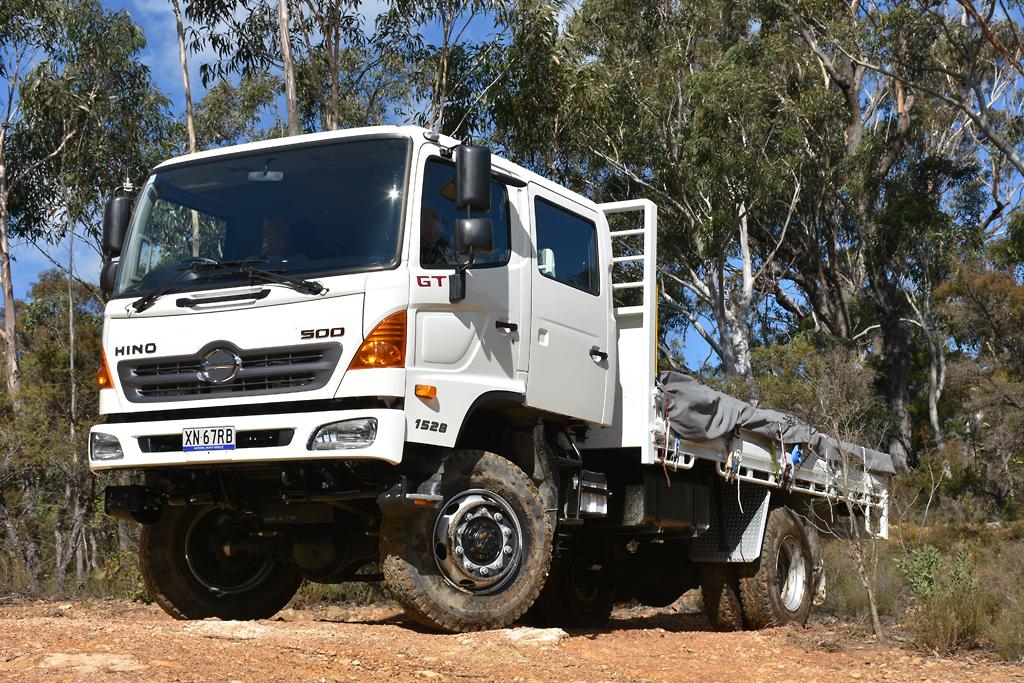 download Hino 500 Series workshop manual