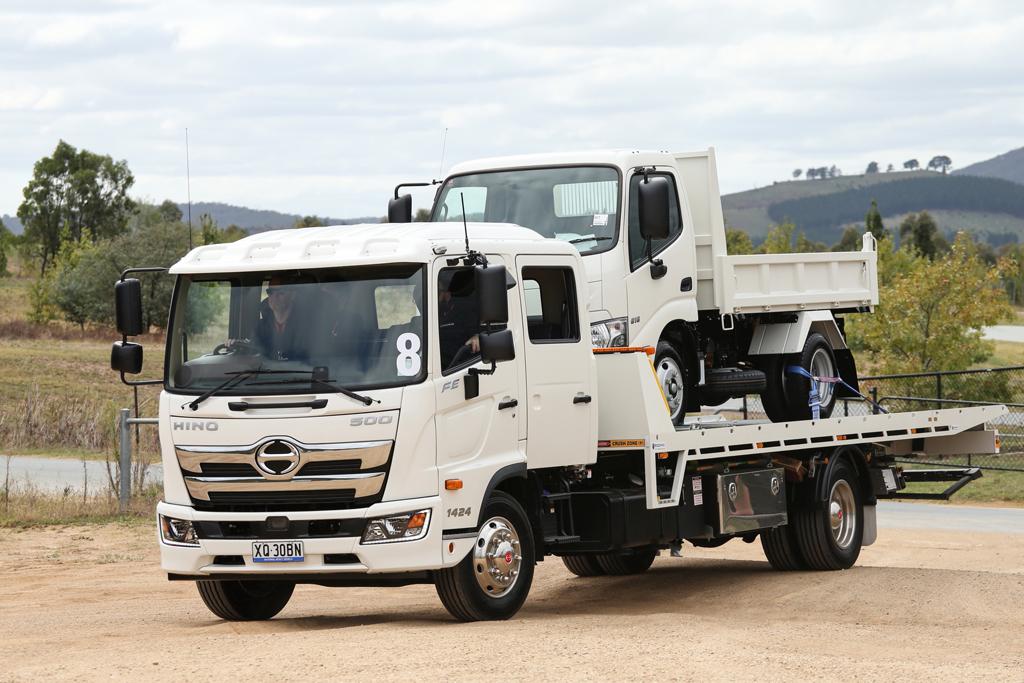 download Hino 500 Series workshop manual