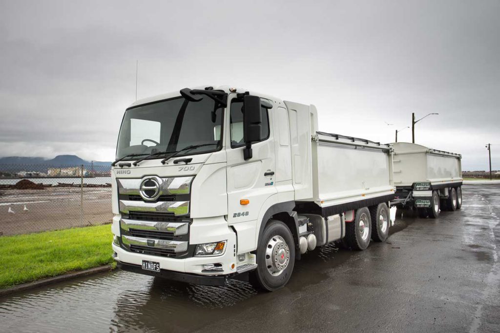 download Hino 700 Series workshop manual