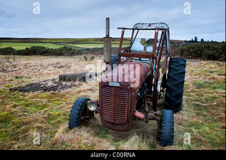 download Massey Ferguson MF35 tractor workshop manual