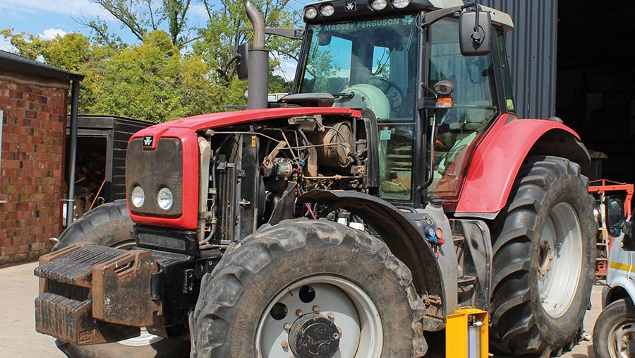 download Massey Ferguson TE20 tractor workshop manual