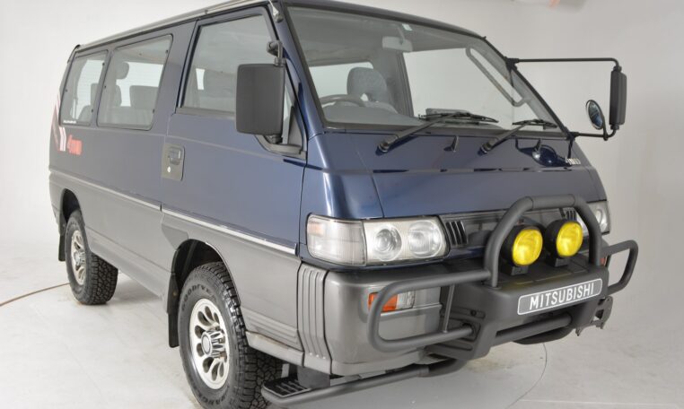 download Mitsubishi Delica L300 workshop manual