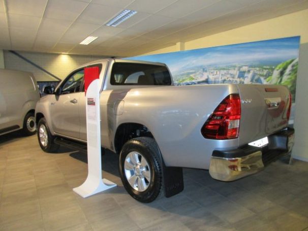 download Toyota Hilux workshop manual